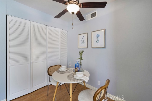 Detail Gallery Image 7 of 26 For 22986 Caminito Regalo #92,  Laguna Hills,  CA 92653 - 2 Beds | 2 Baths