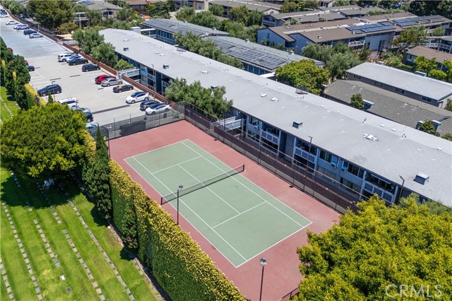 Detail Gallery Image 33 of 58 For 6315 Green Valley #100,  Culver City,  CA 90230 - 2 Beds | 2 Baths