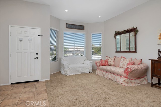 42708 Mountain Shadow Road, Murrieta CA: https://media.crmls.org/medias/94c614ed-ad1e-4188-8443-93b636911abd.jpg
