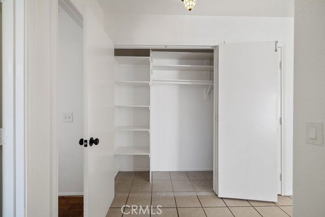 Detail Gallery Image 15 of 48 For 12867 Banyon Tree Ln, Victorville,  CA 92392 - 2 Beds | 2 Baths