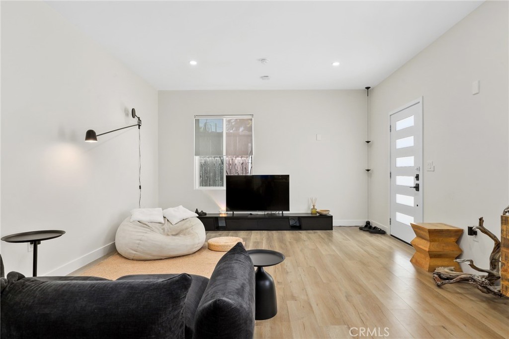 2129 N Pepper StreetBurbank img 54