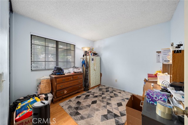 Detail Gallery Image 13 of 20 For 1269 W James St, Bloomington,  CA 92316 - 4 Beds | 2 Baths