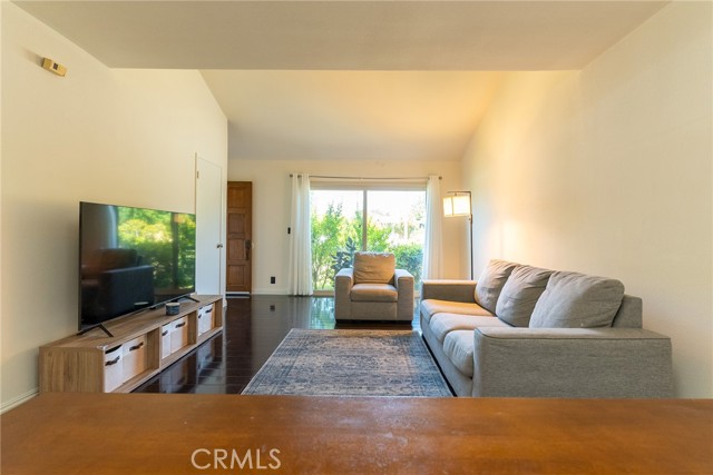 Detail Gallery Image 5 of 25 For 229 W Mission Rd a,  San Gabriel,  CA 91776 - 3 Beds | 2 Baths