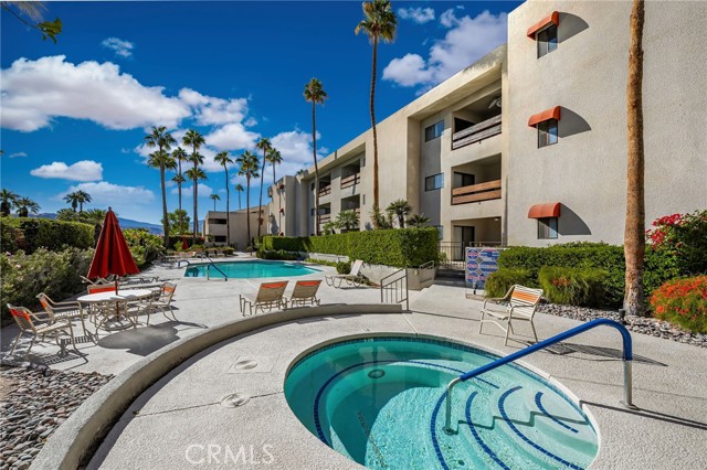 Detail Gallery Image 32 of 39 For 255 S Avenida Caballeros #106,  Palm Springs,  CA 92262 - 2 Beds | 2 Baths