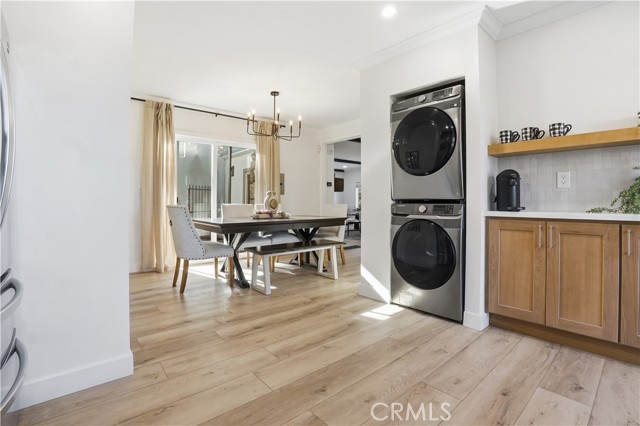 Detail Gallery Image 25 of 64 For 27981 Lakes Edge Rd, Lake Arrowhead,  CA 92352 - 4 Beds | 4/1 Baths