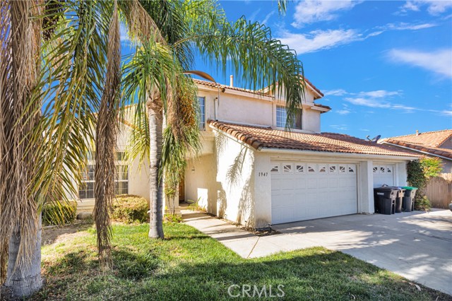 Detail Gallery Image 3 of 43 For 1947 Harbor Dr, Hemet,  CA 92545 - 4 Beds | 2/1 Baths