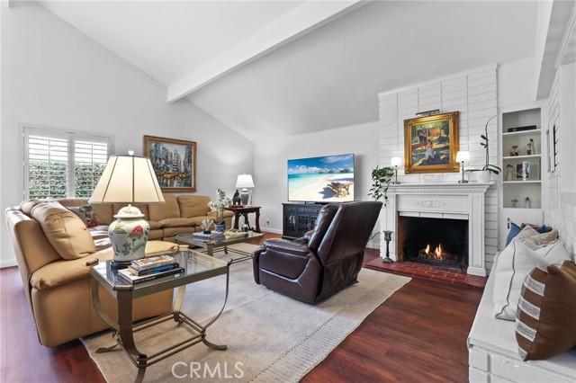 3122 Ruth Elaine Drive, Rossmoor CA: https://media.crmls.org/medias/94c93caa-4fb9-4e6b-83be-d8893a4fe2fc.jpg