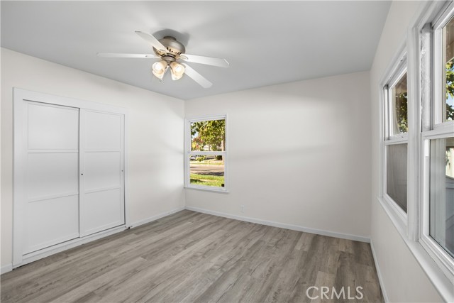 Detail Gallery Image 10 of 14 For 7400 Cozycroft, Winnetka,  CA 91306 - 3 Beds | 2 Baths