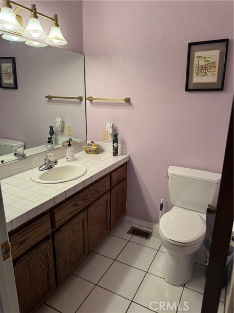 Detail Gallery Image 17 of 25 For 21564 Jobs Peak, Cedarpines Park,  CA 92322 - 3 Beds | 2/1 Baths