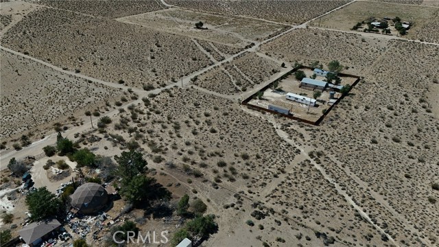 Detail Gallery Image 4 of 13 For 754 Ivanhoe Rd, Lucerne Valley,  CA 92356 - – Beds | – Baths