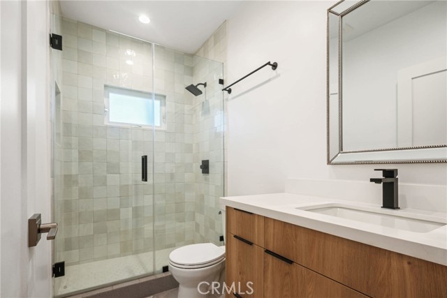 6617 Farralone Avenue, Woodland Hills CA: https://media.crmls.org/medias/94cb61e9-170b-4e64-a914-b19636695dd7.jpg