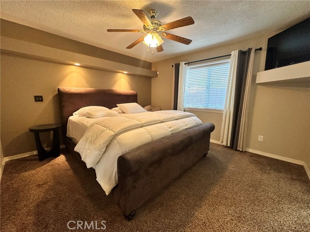 Detail Gallery Image 13 of 33 For 3623 Redlands, Bakersfield,  CA 93306 - 3 Beds | 2 Baths