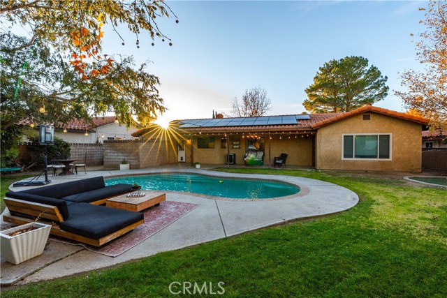 Detail Gallery Image 42 of 57 For 43034 Cherbourg, Lancaster,  CA 93536 - 3 Beds | 2 Baths