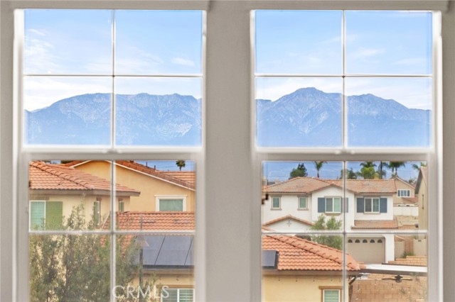 Detail Gallery Image 30 of 55 For 2972 E Calgary St, Ontario,  CA 91761 - 4 Beds | 3 Baths