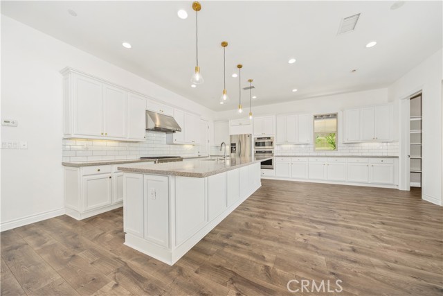 Detail Gallery Image 6 of 29 For 107 Cordial, Irvine,  CA 92620 - 4 Beds | 3 Baths