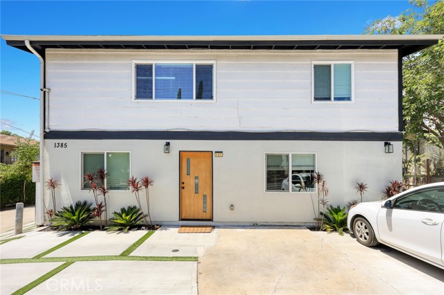 1385 N Marengo Avenue, Pasadena CA: https://media.crmls.org/medias/94cddf78-20f9-4fc1-adac-f85e8ffd6aed.jpg