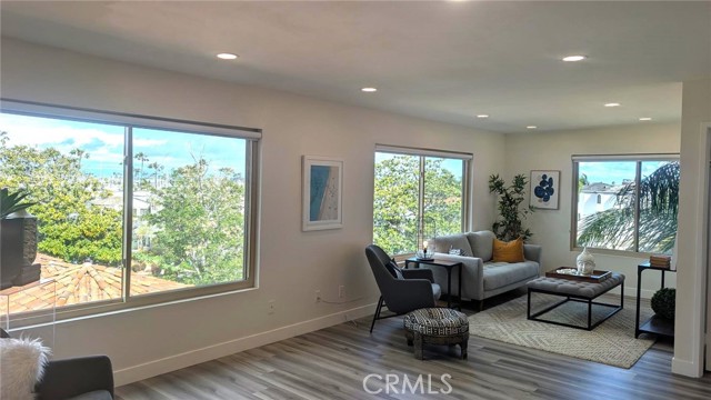property-img