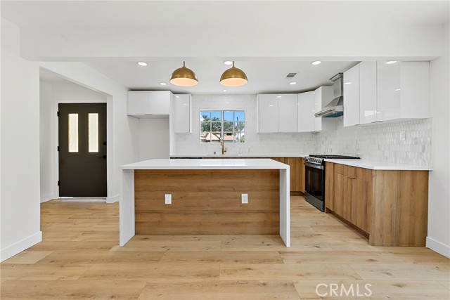 Image 6 of 74 For 19617 Enslow Drive