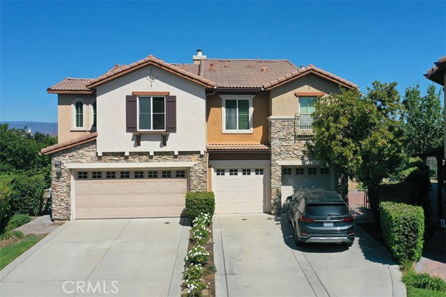 Detail Gallery Image 2 of 31 For 26760 via La Paz, Valencia,  CA 91381 - 3 Beds | 2/1 Baths