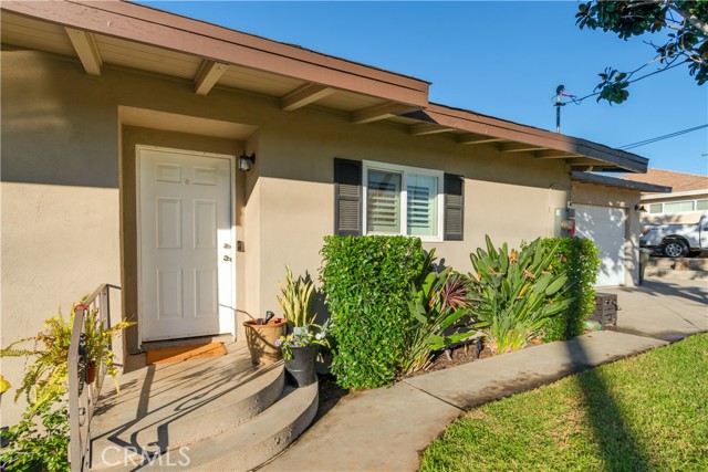 33278 Colorado, Yucaipa CA: https://media.crmls.org/medias/94cf6a8b-faf1-4681-86f9-0452fa6276f7.jpg