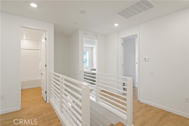 Detail Gallery Image 17 of 36 For 2352 Channel Drive #101,  Ventura,  CA 93003 - 4 Beds | 2/1 Baths