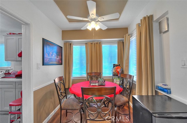 Detail Gallery Image 21 of 44 For 355 E Century Bld, Los Angeles,  CA 90003 - 2 Beds | 1 Baths