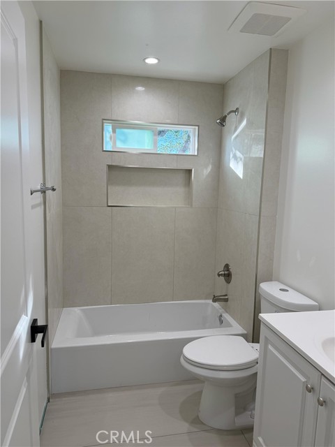 Detail Gallery Image 16 of 16 For 2215 N Brighton St, Burbank,  CA 91504 - 2 Beds | 1 Baths