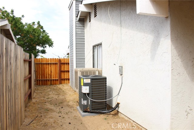 15238 Laguna Avenue, Lake Elsinore CA: https://media.crmls.org/medias/94d15f8a-d9e9-4d60-b187-2b424d15cc57.jpg