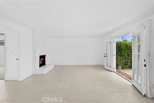 Detail Gallery Image 5 of 31 For 420 Narcissus Ave, Corona Del Mar,  CA 92625 - 3 Beds | 3 Baths