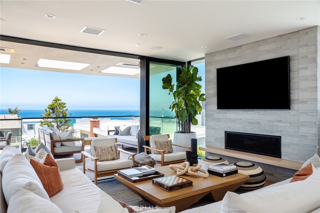 3203 Vista Drive