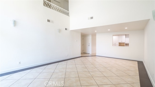 3747 Oak Glen Drive, Newbury Park CA: https://media.crmls.org/medias/94d1bc4a-0fe0-4c0b-ae39-cc8b71768b63.jpg