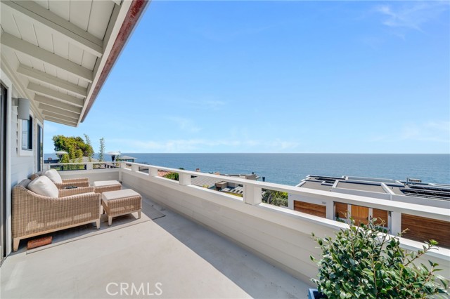 2664 Victoria Drive, Laguna Beach CA: https://media.crmls.org/medias/94d24a34-1fea-4d9d-b2d4-180a8a959ec6.jpg