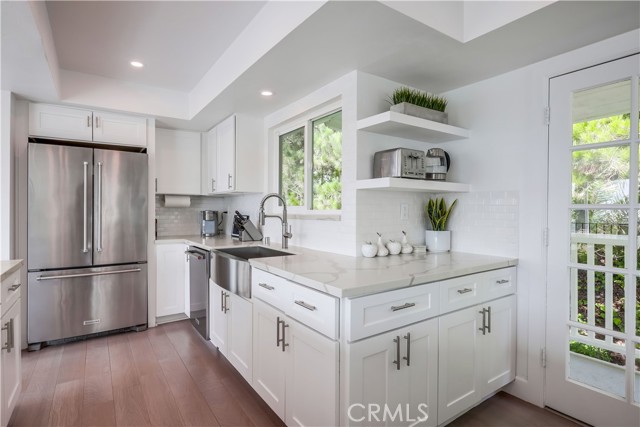 605 E Avenida San Juan, San Clemente CA: https://media.crmls.org/medias/94d27abe-a607-4b36-af1b-0dd025314d6e.jpg