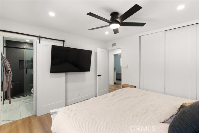 10171 Kukui Drive, Huntington Beach CA: https://media.crmls.org/medias/94d2a9d7-a4d3-4f52-bbf5-d5fda1a947e7.jpg