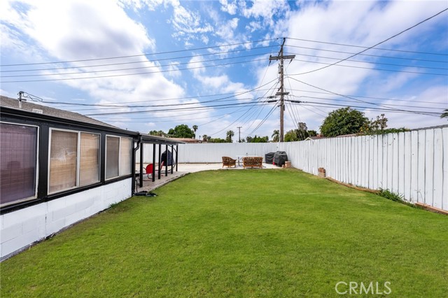 5015 Berryhill Place, Riverside CA: https://media.crmls.org/medias/94d310f5-b904-4206-8e6e-6a1f8c118b17.jpg