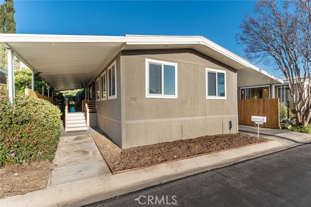 Detail Gallery Image 1 of 1 For 21001 Plummer St #118,  Chatsworth,  CA 91311 - 2 Beds | 2 Baths