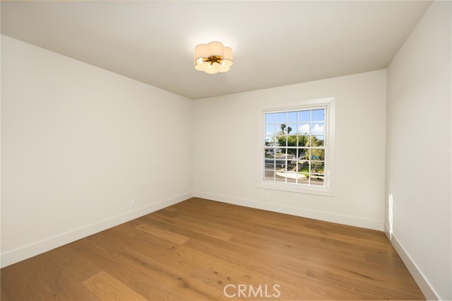 Detail Gallery Image 30 of 37 For 1839 Pitcairn Dr, Costa Mesa,  CA 92626 - 5 Beds | 4/1 Baths