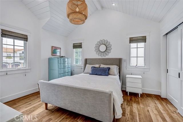 Detail Gallery Image 35 of 42 For 1717 Pacific Ave., Manhattan Beach,  CA 90266 - 4 Beds | 3 Baths