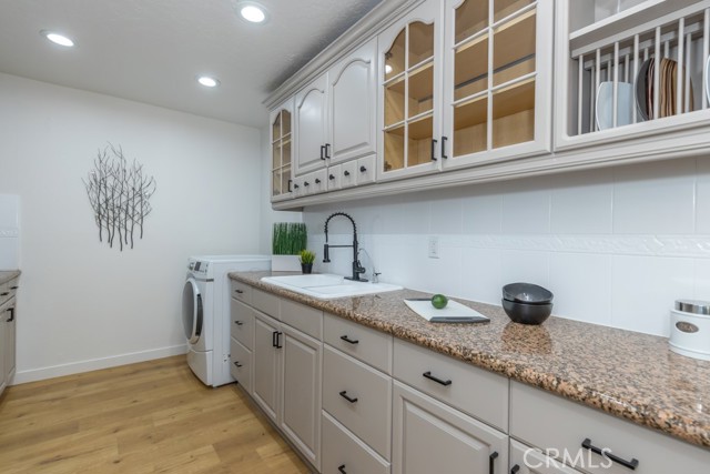 Detail Gallery Image 7 of 36 For 212 S Kraemer Bld #411,  Placentia,  CA 92870 - 3 Beds | 2 Baths