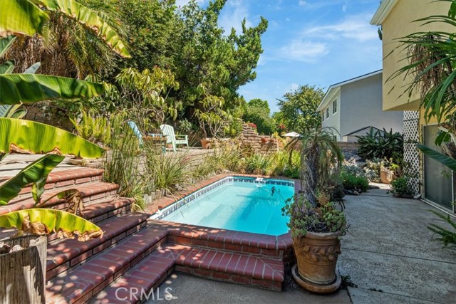 19259 Ludlow St., Porter Ranch CA: https://media.crmls.org/medias/94d53e5a-1f01-43e5-905a-f2965f1616f2.jpg