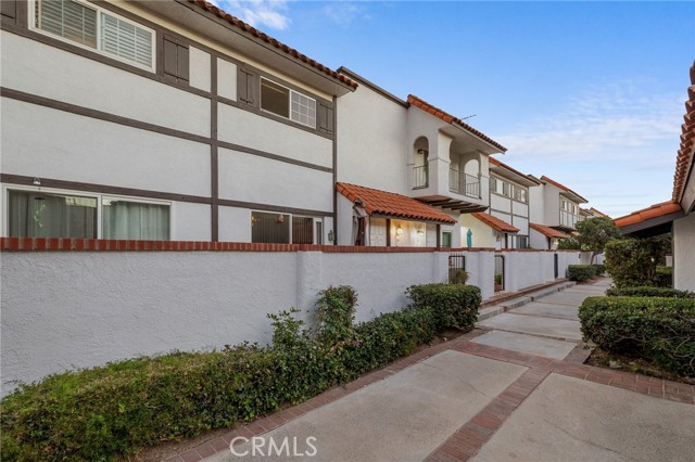 Detail Gallery Image 42 of 46 For 10030 Owensmouth Ave #80,  Chatsworth,  CA 91311 - 2 Beds | 2 Baths