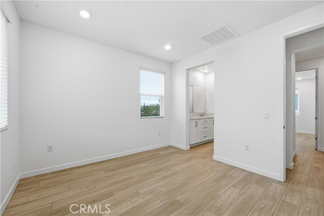 Detail Gallery Image 30 of 53 For 9365 via Azul, Pico Rivera,  CA 90660 - 3 Beds | 3 Baths