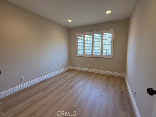 Detail Gallery Image 13 of 24 For 2632 Vista Del Oro, Newport Beach,  CA 92660 - 4 Beds | 2/1 Baths