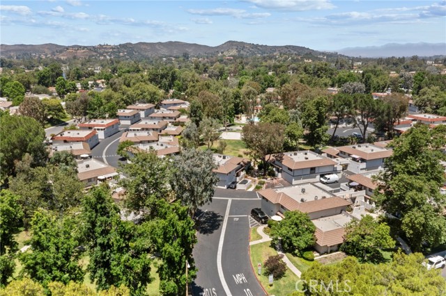 Detail Gallery Image 30 of 43 For 1184 Landsburn Cir, Westlake Village,  CA 91361 - 2 Beds | 1 Baths