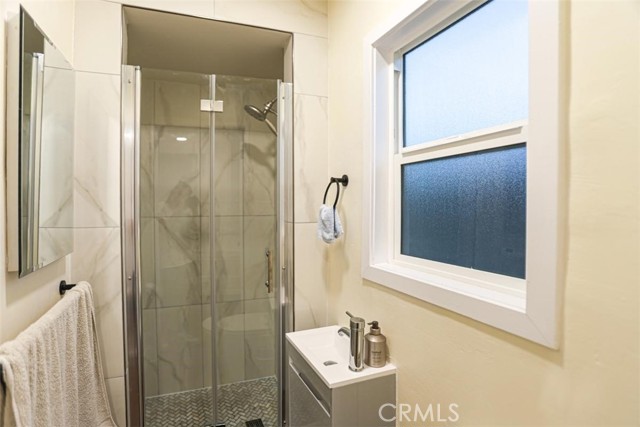 Image 18 of 28 For 6792 Gaviota