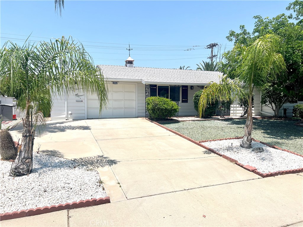 29041 Desert Hills Road