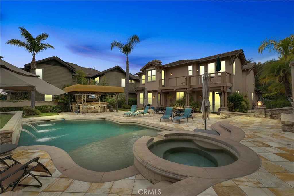 2 AQUILA Way