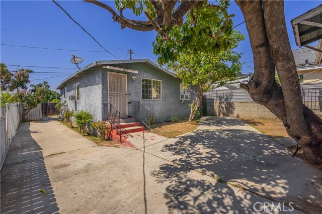 2653 Alice Street, Los Angeles CA: https://media.crmls.org/medias/94da7384-db0c-46f1-bf52-5f6bb395fd3f.jpg