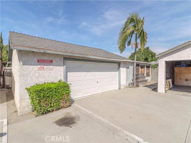 11139 Kauffman, El Monte CA: https://media.crmls.org/medias/94db96d4-ea23-46eb-ba96-41431cea257f.jpg