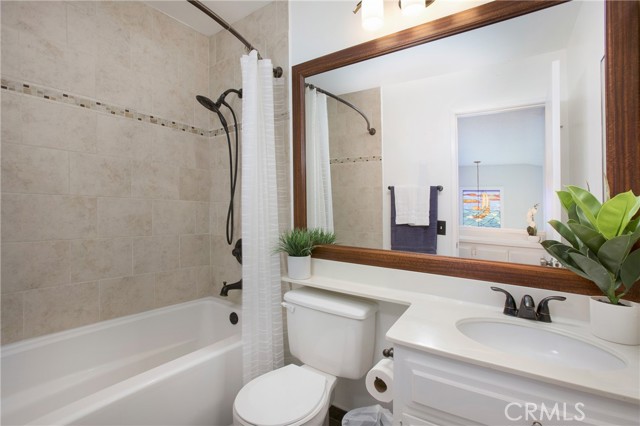 Detail Gallery Image 16 of 22 For 1151 Portofino Ct. #101,  Corona,  CA 92881 - 3 Beds | 2/1 Baths